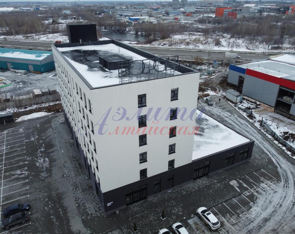 Новое, стильное, модное здание делового центра «ГОРОД» на Павловском тракте в Барнауле