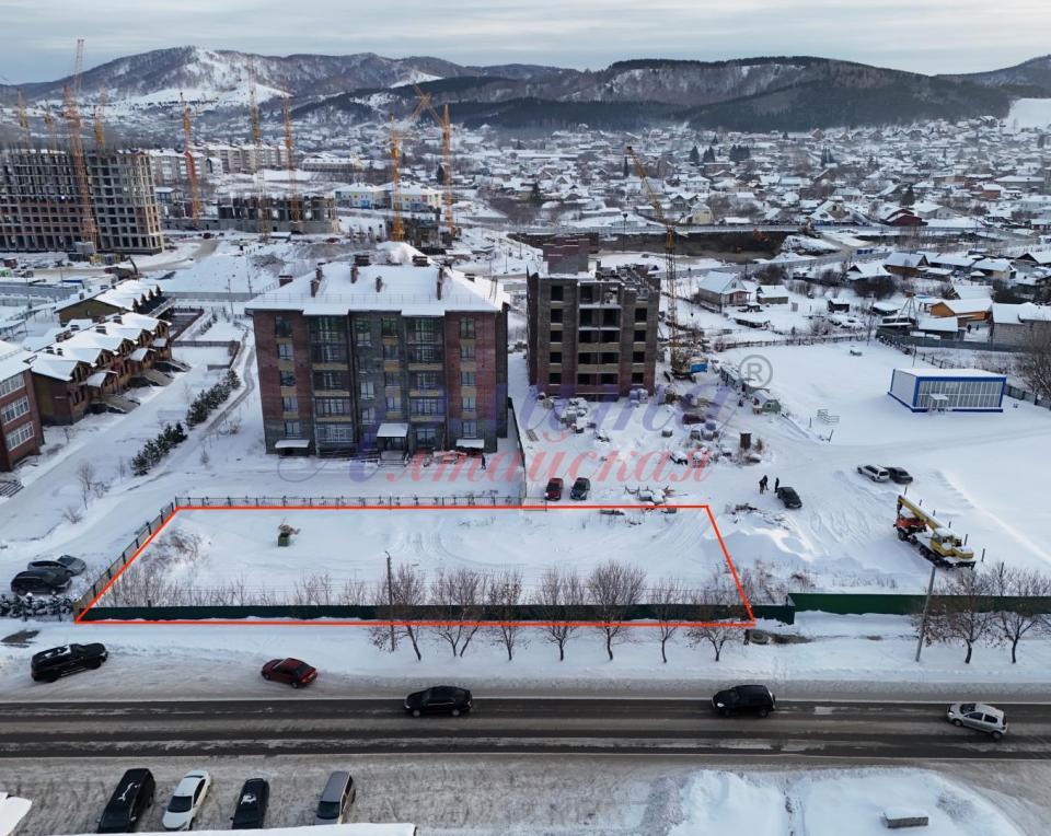 ЗЕМЕЛЬНЫЙ УЧАСТОК В ЦЕНТРЕ ГОРОДА-КУРОРТА БЕЛОКУРИХА